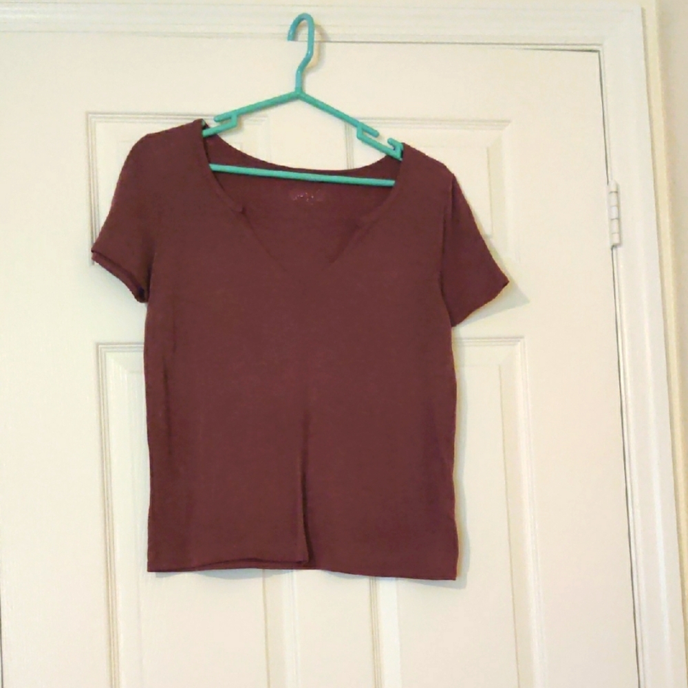 Mudd Plum Fitted Short Sleeve T-Shirt GUC